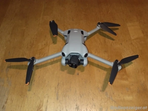 DJI Mini 4 Pro, mehr Zubehör als Fly More Combo, C1, bis 500m Höhe, RC-N2 Fb. Bild 5