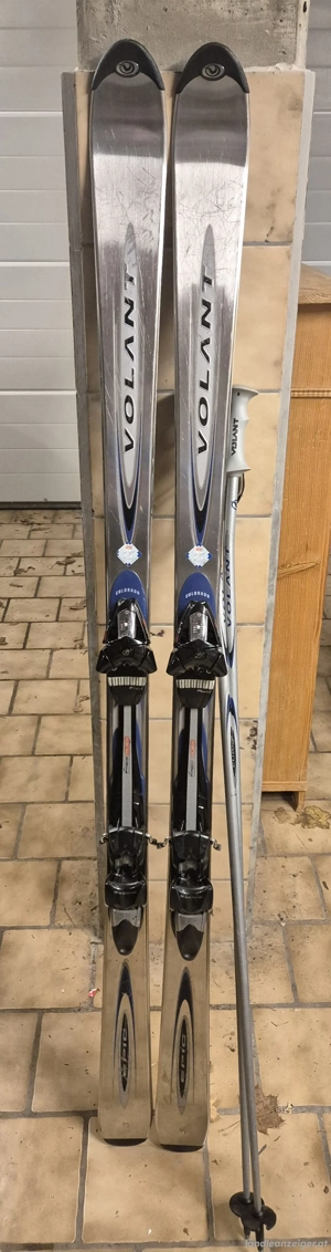 verschenke ski mit bindung und stöcken Bild 3