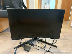PC und Curved Monitor  Bild 2