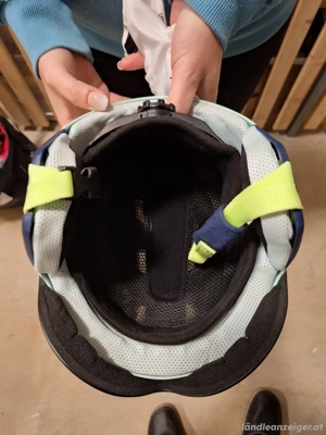 Schi Helm Größe 53-56 Bild 3