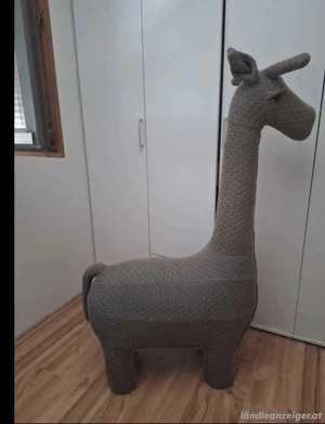 Sitzgiraffe Bild 2