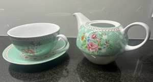 Tea for One 3tlg. Porzellan Teekanne Tasse Untertasse Bild 2