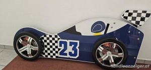 Rennauto für Kinderzimmer Bild 4