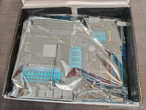 PC Mainboard, AMD CPU Prozessor, RAM (Arbeitsspeicher) Bild 2