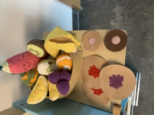 Eiswagen, Obst- Gemüsestand Bild 8