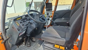 Multicar M30 Komunalfahrzeug mit Zubehör. Bild 5