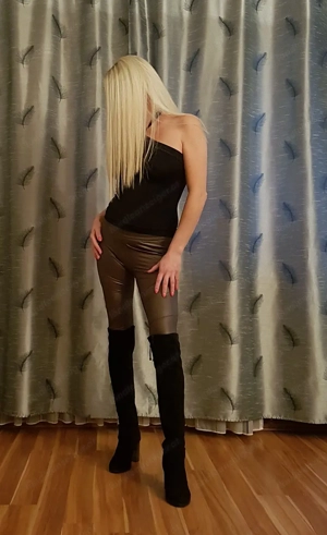 Entspannende Körpermassage mit Happy End Bild 2