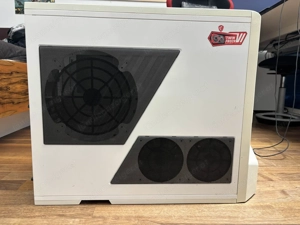 nzxt phantom 410 Mid-Tower PC-Gehäuse weiß Bild 2