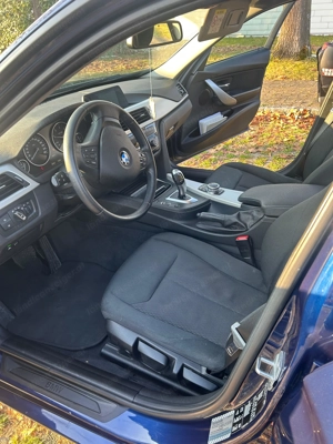BMW 320d xDrive Touring F31 B47 Bild 9
