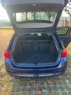 BMW 320d xDrive Touring F31 B47 Bild 11