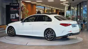 Mercedes-Benz C 200 Bild 5