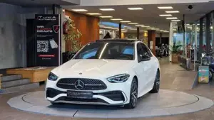 Mercedes-Benz C 200 Bild 2