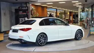 Mercedes-Benz C 200 Bild 9