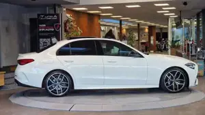 Mercedes-Benz C 200 Bild 8