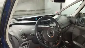 Renault Grand Espace 2.0 dci  7 Sitzer Bild 7