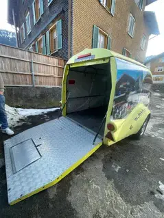 Motorradanhänger Excalibur   geschlossen  Bild 3