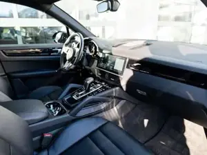 Porsche Cayenne Bild 20