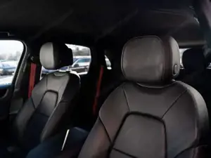 Porsche Cayenne Bild 10