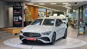 Mercedes-Benz A 180 Bild 2