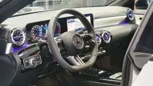 Mercedes-Benz A 180 Bild 17