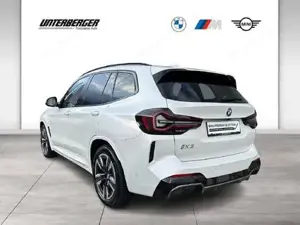 BMW iX3 Gestiksteuerung Head-Up HK HiFi DAB LED Shz Bild 2