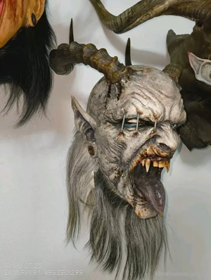 krampusmaske