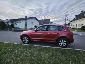Audi  Q5.  TDi  2.0  170 ps    7-GANG AUTOMATIK Quattro 