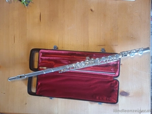 Yamaha Querflöte   Modell YFL-21S   Gebraucht, guter Zustand + Hartschalenkoffer Bild 2