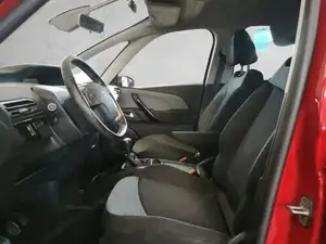 Citroen C4 Picasso Bild 6