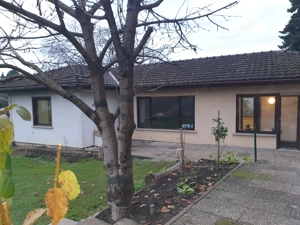 Bungalow Hard Margarethendamm am See, zentrumsnah ruhige Lage, viel Platz u. gestaltungsmöglichkeit 