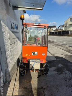 Kubota Traktor  Bild 2