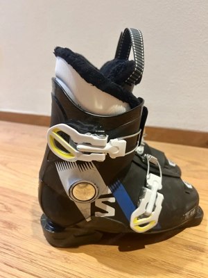 Kinder Skischuhe von Salomon