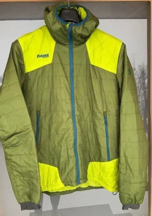 BERGANS Skioutfit Jacken und Hose Bild 2