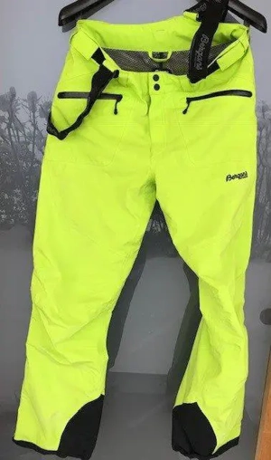 BERGANS Skioutfit Jacken und Hose Bild 4
