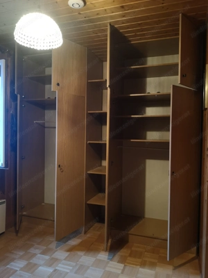 2x Kasten und 5 Regalbretter