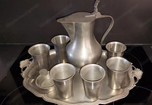 Garnitur Zinnbecher, Kelche und Kanne Bild 2