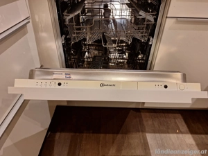 Bauknecht Geschirrspüler Bild 2