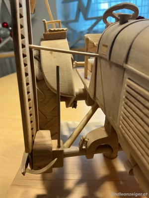 Oldtimermodel Steyr 180 Bild 5