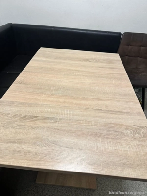 Ausziehtisch und eckbank