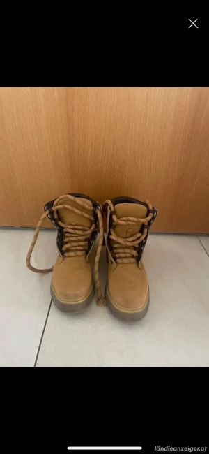 Boots Bershka Bild 3