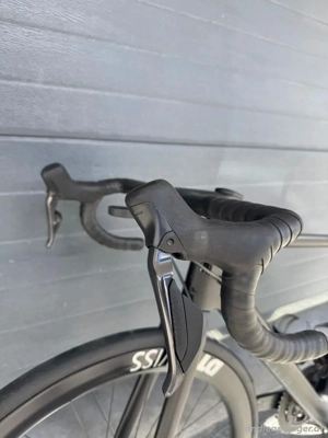 Canyon Endurace CF SL 8 Di2 2023 Bild 4