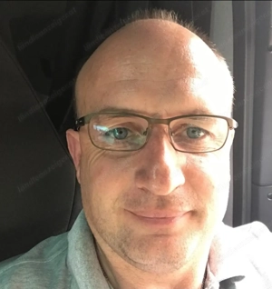 Suche geile Mitfahrerin Bild 3