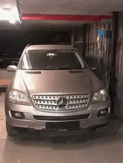 Mercedens benz ML 280 Baujahr 2008 Bild 3