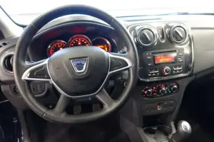 Dacia Sandero Bild 4