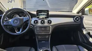 Mercedes-Benz GLA Bild 8