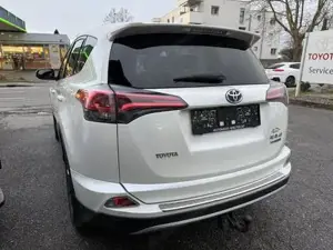 Toyota RAV4 Bild 10