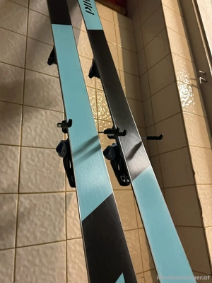 Völkl Revolt 81 + Armada N Strive Freestyle-  Parkski Bild 5