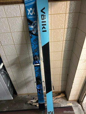 Völkl Revolt 81 + Armada N Strive Freestyle-  Parkski Bild 2