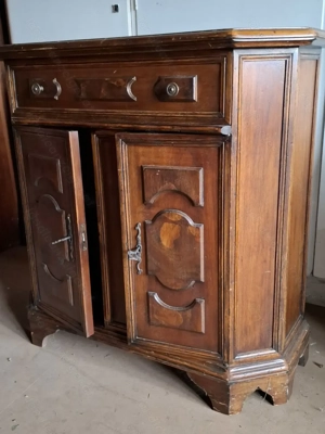 Schränkchen im Landhausstil  Bild 4