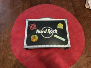 Hard Rock Café Poker Set im Koffer Bild 2